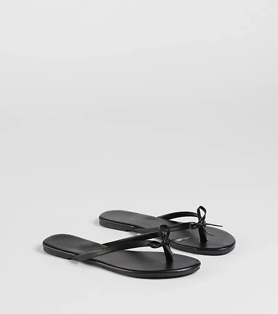 Perfect Pair Bow Detail Thong Strap Sandals