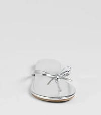 Perfect Pair Bow Detail Thong Strap Sandals