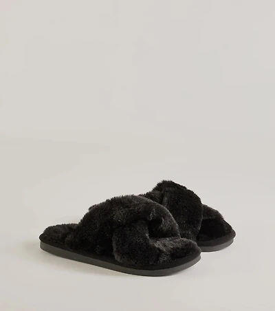 So Cozy Faux Fur Criss-Cross Slides