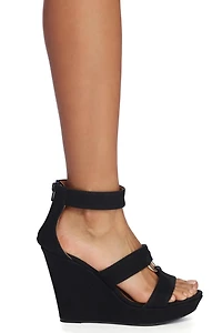 Put A Ring On It Wedges