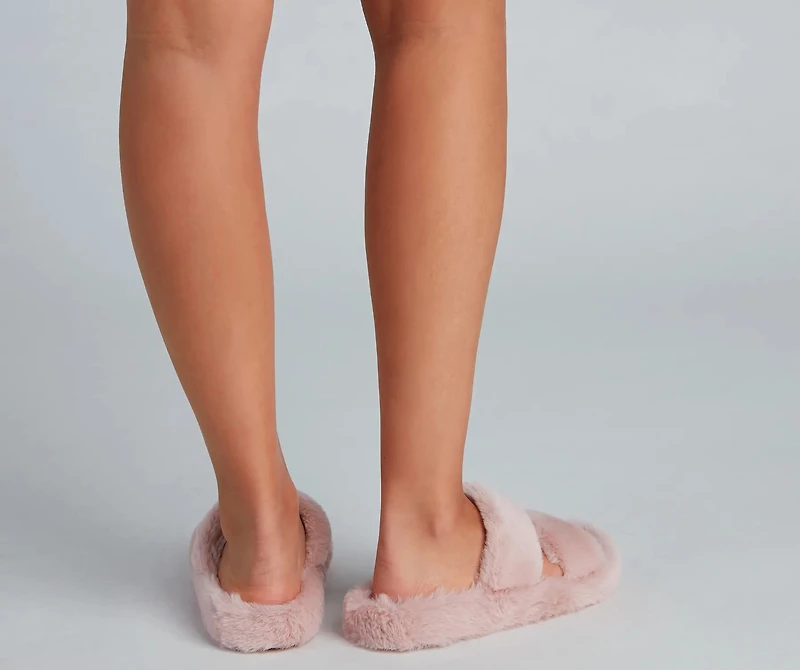 Cozy Does It Faux Fur Slippers