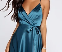Lyndsay Satin Formal Gown