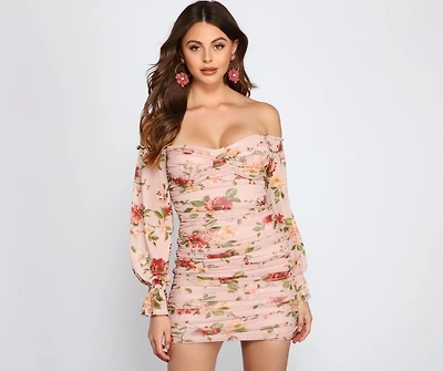Total Sweetheart Floral Mini Dress