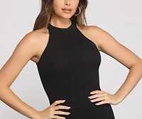 Ribbed Knit Crew Neck Maxi Dress