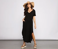 A Casual-Chic Moment Maxi Dress