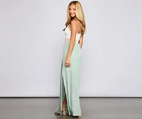 Effortlessly Stunning Crochet Waist Maxi Dress