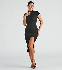 Everyday Chic Ribbed Knit Midi Dress