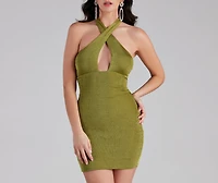 Chic Number Keyhole Halter Dress