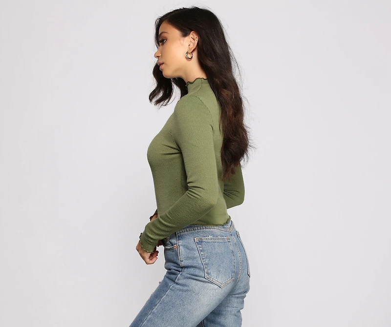 Chic Cropped Ribbed Mock Neck Top