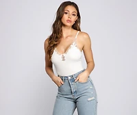 Chic Darling Trendy Applique Bodysuit