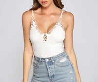 Chic Darling Trendy Applique Bodysuit