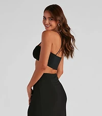 Summer Fling Twist Front Crop Top