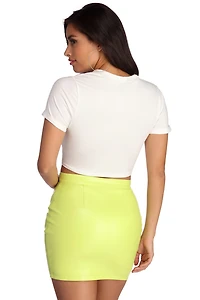 O-Ring V-Neck Crop Top