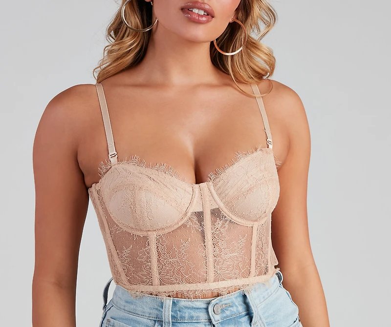 Lace Appeal Scalloped Bustier