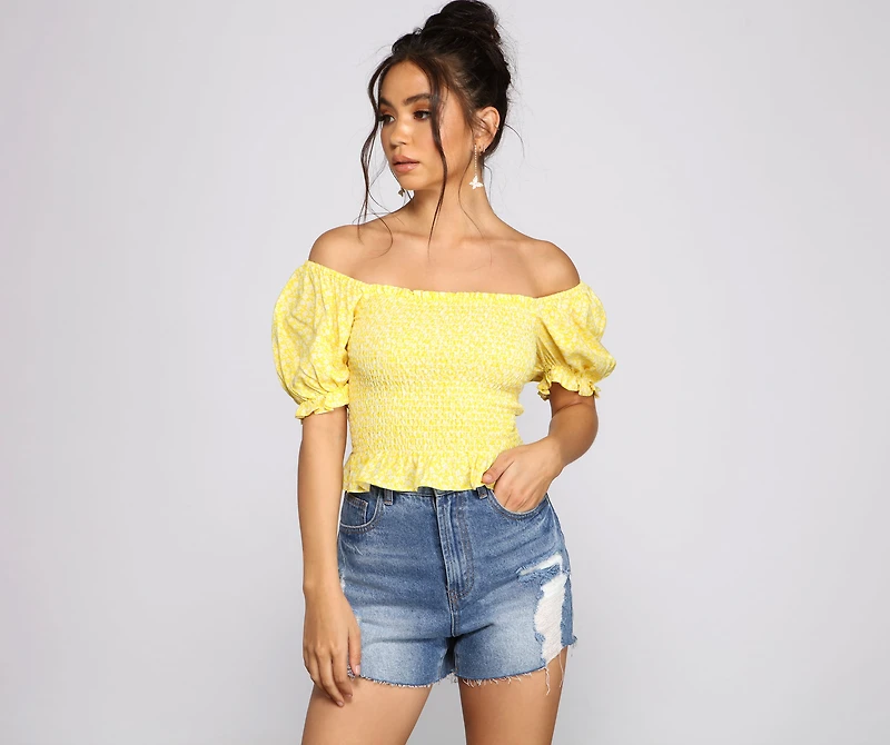 Dainty Daisy Smocked Top