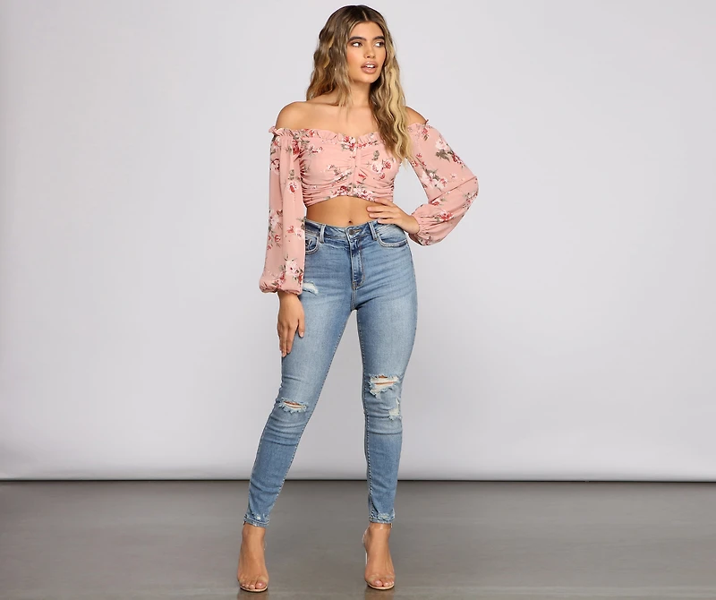 Effortless Style Floral Crop Top