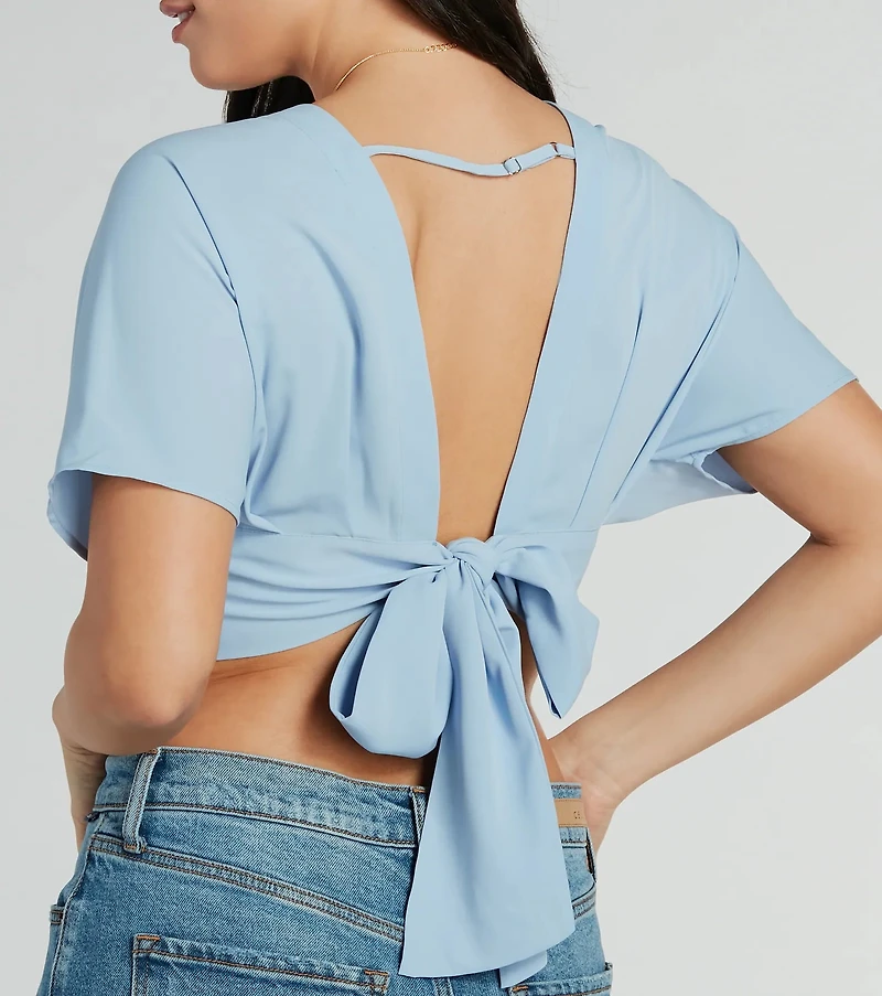 Chic Arrival V-Neck Dolman Satin Crop Top