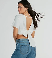 Chic Arrival V-Neck Dolman Satin Crop Top