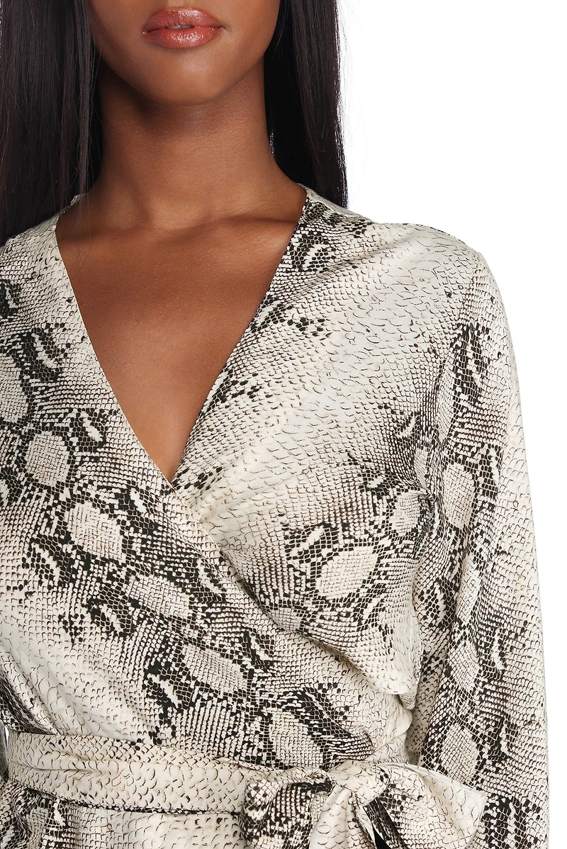 Style Wrap Top