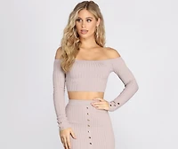 Babe Status Crop Top