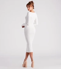 Pearl-Fect Pick Sweater Maxi Dress