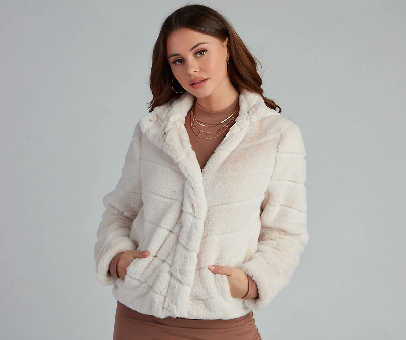 Trendy Illusion Stripe Faux Fur Jacket