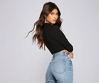 Hook And Eye Crepe Crop Top