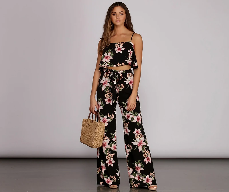 Total Tropics Tie Waist Pants
