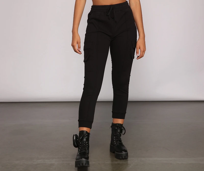Keeping Knit Lowkey Cargo Joggers