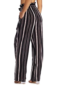 Set Stripes Straight Leg Pants