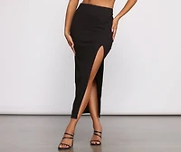 Ribbed High Slit Maxi Skirt