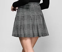 Flared And Flirty Houndstooth Skater Skirt