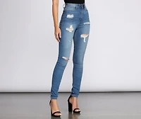 High Rise Super Destructed Skinny Jeans
