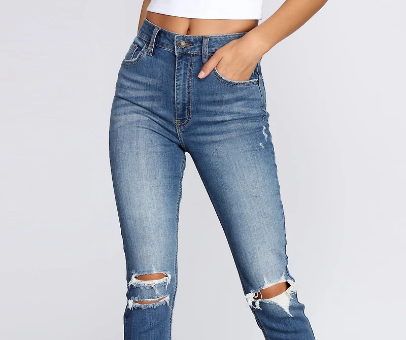 Bella Distressed Super High Rise Jeans