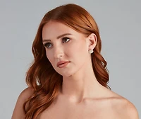 Girls Want Pearls Rhine Stud Earrings