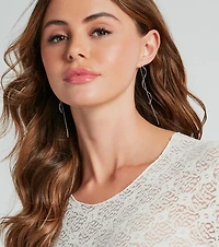 Minimalistic Girl Chain Thread Earrings