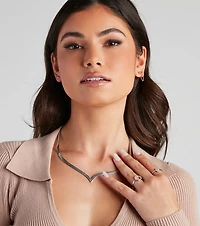 Sleek Snake Chain And Stud Earrings Set