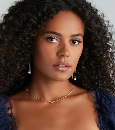 All The Details Dainty Rhinestone Necklace