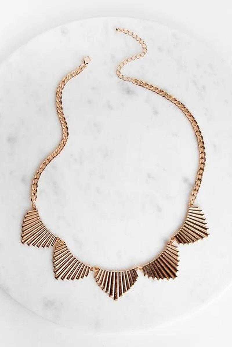 Bringing The Luxe Necklace