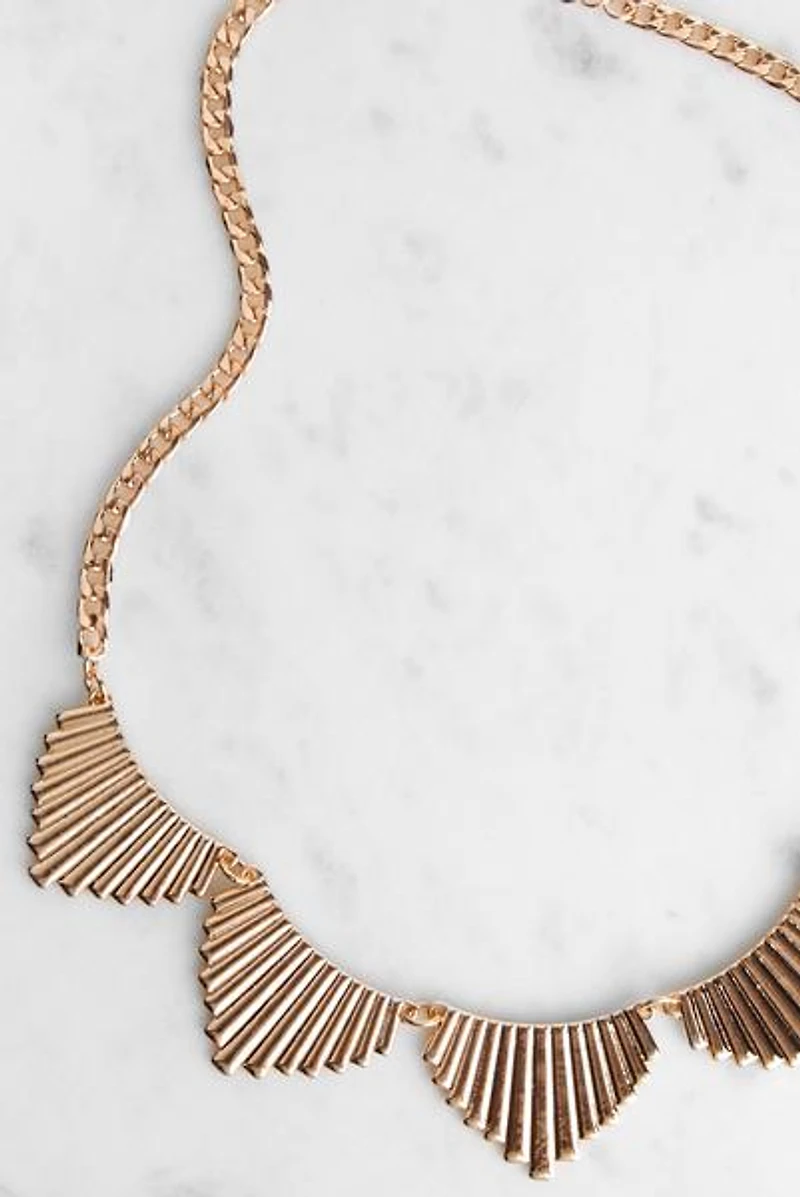 Bringing The Luxe Necklace