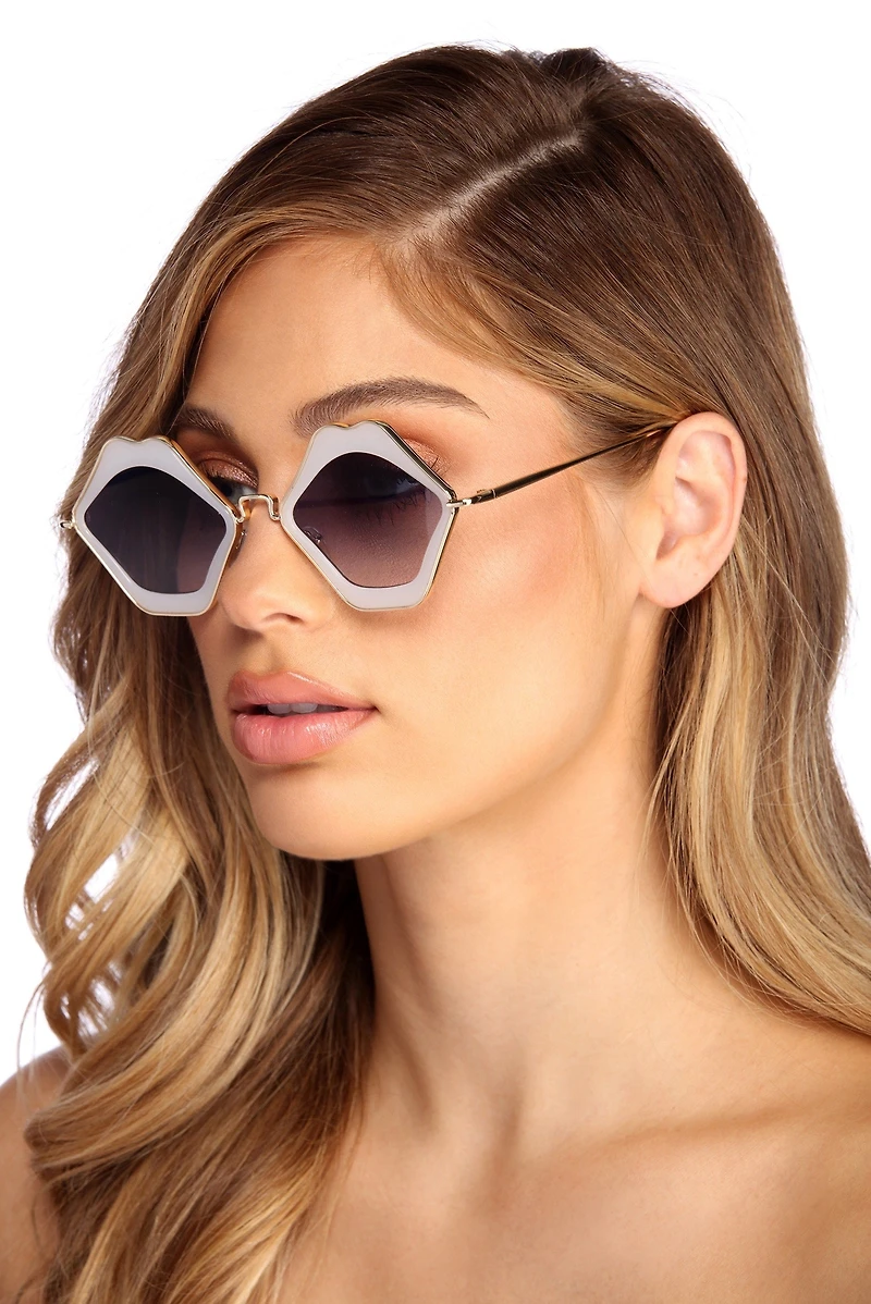 Talk To The Shades Sunglasses