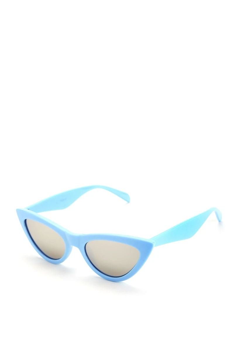 Stepping Up Cat Eye Sunglasses