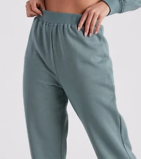 Comfy Vibes Crop Top And Sweatpants Set