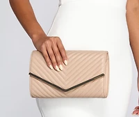 Timeless Chevron Clutch