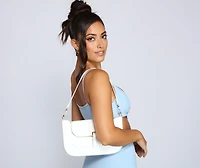 So Chic Buckle Detail Shoulder Bag