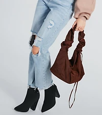 Carry On Style Scrunch Shoulder Bag