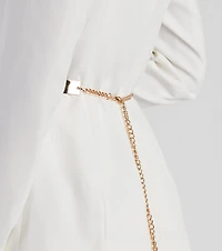 Subtle And Sleek Metal Belt