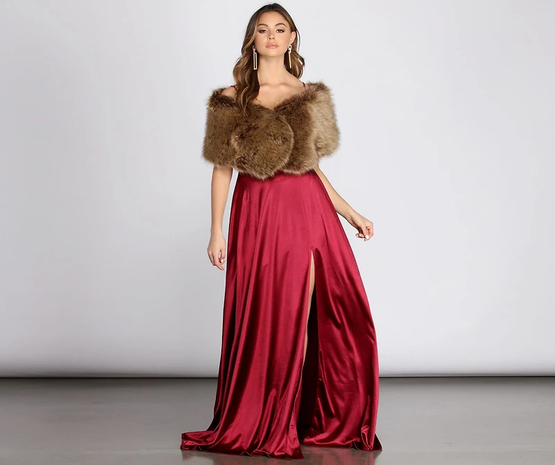 An Exquisite Moment Faux Fur Shawl
