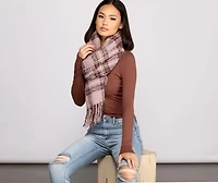 Cozy Knit Frayed Plaid Blanket Scarf