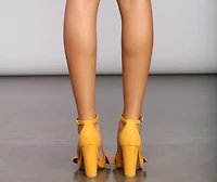 Bow Heels